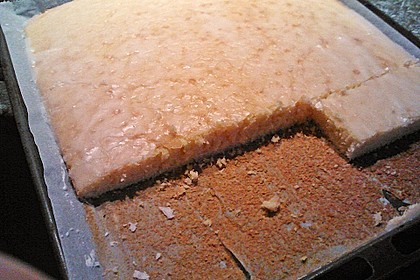 Saftiger Zitronenkuchen 86