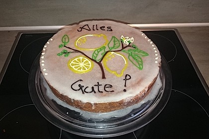 Saftiger Zitronenkuchen 7