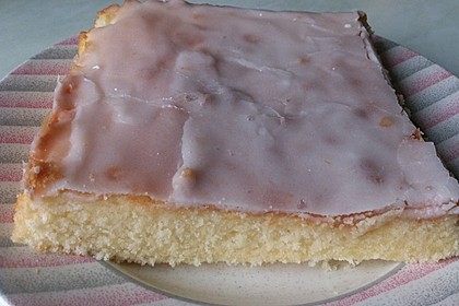 Saftiger Zitronenkuchen 33