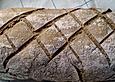 Dunkles Landbrot mit Hafer
