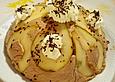 Schokoladen - Mousse - Kuppel mit Birnen