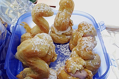 Windbeutel mit Vanillecreme 18