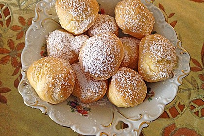 Windbeutel mit Vanillecreme 25