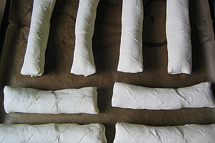 W&uuml;rstchen in Bl&auml;tterteig mit K&auml;se 4