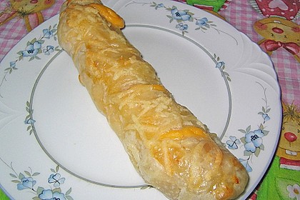 W&uuml;rstchen in Bl&auml;tterteig mit K&auml;se 5
