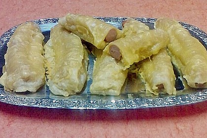 W&uuml;rstchen in Bl&auml;tterteig mit K&auml;se 6