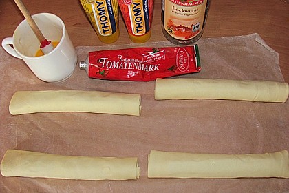 W&uuml;rstchen in Bl&auml;tterteig mit K&auml;se 18