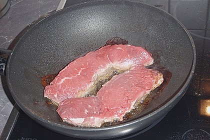 Rumpsteak, medium, mit Gelinggarantie 13