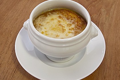 Zwiebelsuppe 4