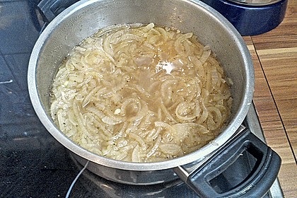 Zwiebelsuppe 44