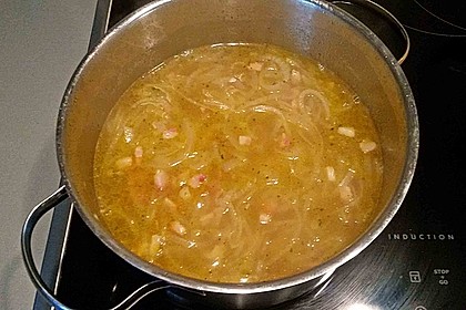 Zwiebelsuppe 36