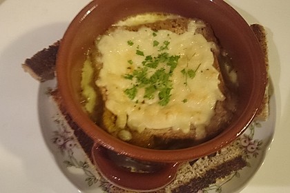 Zwiebelsuppe 19