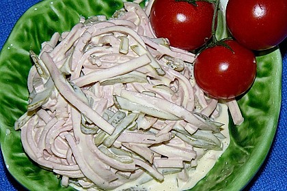 Töginger Fleischsalat, mit selbstgemachter Mayonnaise