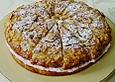 Himbeer - Amaretto - Bienenstich
