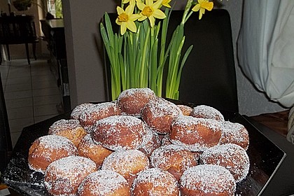 Inges Quarkbällchen mit Hefe 3