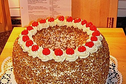 Frankfurter Kranz 12
