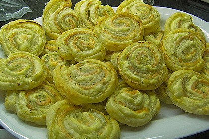 Bl&auml;tterteig - Lachs - Schnecken 16