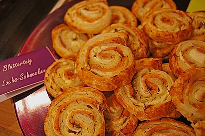 Bl&auml;tterteig - Lachs - Schnecken 22
