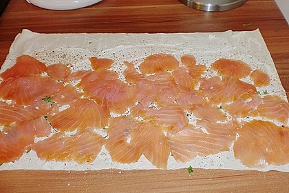 Bl&auml;tterteig - Lachs - Schnecken 24