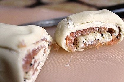Bl&auml;tterteig - Lachs - Schnecken 30