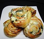 Bl&auml;tterteig - Lachs - Schnecken