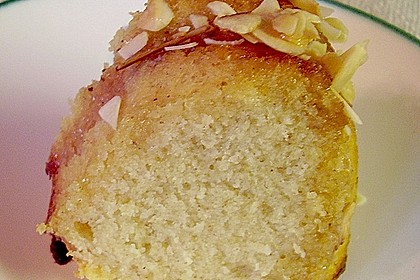 Buttermilchkuchen mit Karamellsauce 2