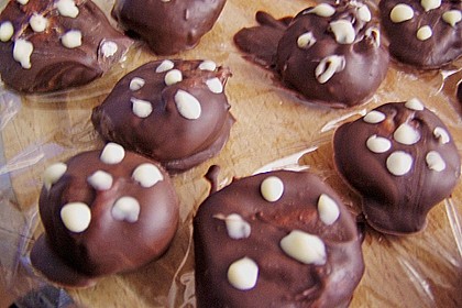 Erdbeerpralinen 6