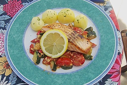 Gem&uuml;sepfanne mit Lachsfilet 1