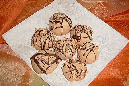 Gef&uuml;llte Nussb&auml;llchen