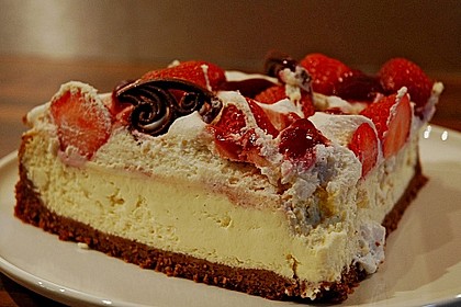 American Cheesecake mit Sahne - Fr&uuml;chte - Topping