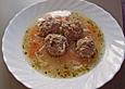 Griechische Hackfleischb&auml;llchensuppe mit Ei und Zitrone