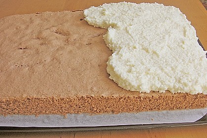 Schoko - Grieß - Sahne - Kokos - Kuchen 13