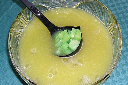 Ananas - Bowle
