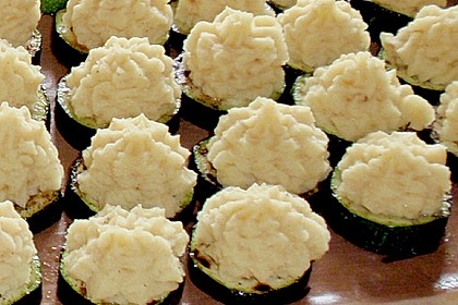 Zucchinitaler mit Kartoffel - Schalotten - Haube 2