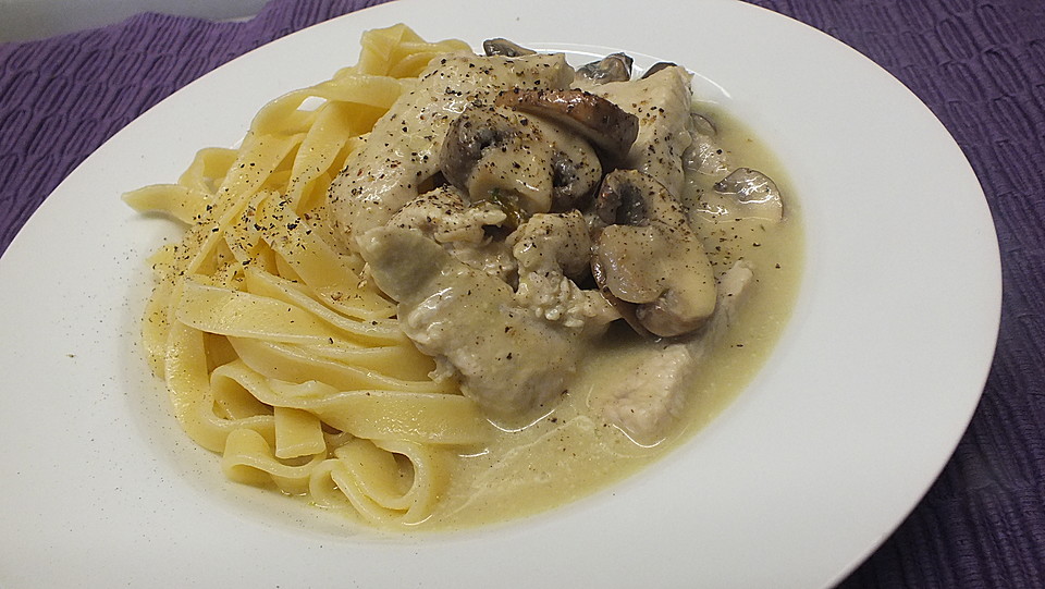 Geschnetzeltes mit Champignons (Rezept mit Bild) von keksi030 | Chefkoch.de