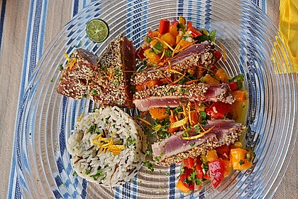Thunfischfilet in Zimt - Sesam - Kruste auf Chili - Mango - Salat 5