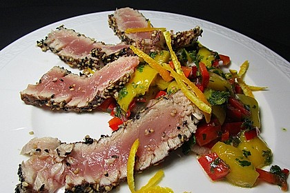 Thunfischfilet in Zimt - Sesam - Kruste auf Chili - Mango - Salat 14