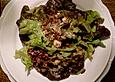 Gartensalat mit frischen Kr&auml;utern und Schafsk&auml;se in Limetten - Minz - Pflaumenmus - Marinade