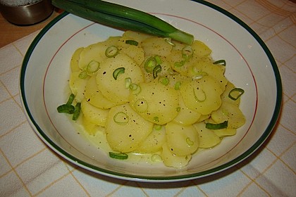 Schwäbischer Kartoffelsalat 11