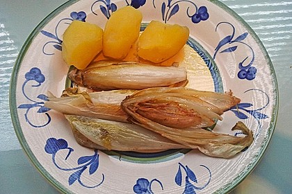 Geschmorter Chicorée