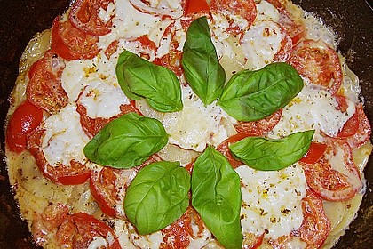 Kartoffelpfanne mit Mozzarella