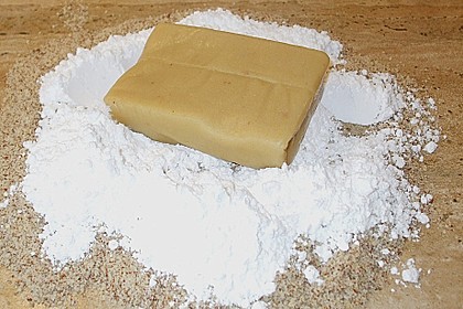 Mandelhörnchen 70
