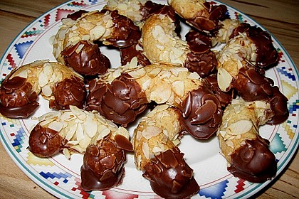 Mandelhörnchen 12