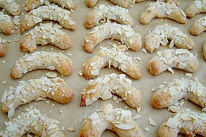 Mandelhörnchen 46