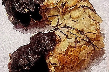 Mandelhörnchen 47