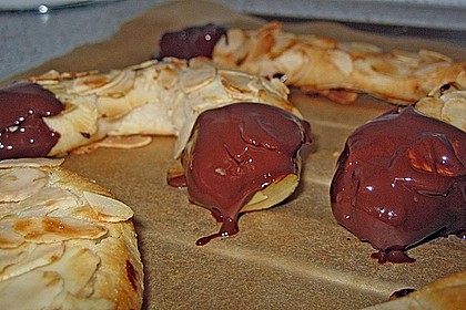 Mandelhörnchen 53