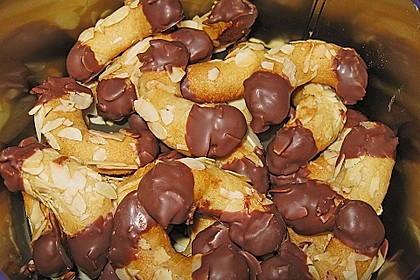 Mandelhörnchen 26