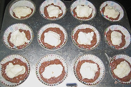 Schoko - Muffins mit Kokos - Herz 123
