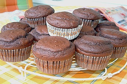 Schoko - Muffins mit Kokos - Herz 25