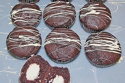 Schoko - Muffins mit Kokos - Herz 10